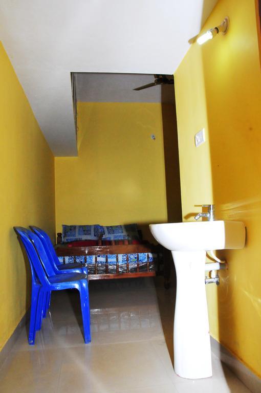 Akashadeepa Homestay Мадікері Номер фото